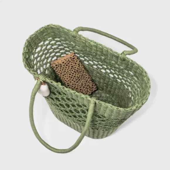 Straw Tote Handbag - Shade & Shore 2 Color Choices - Picture 6 of 13